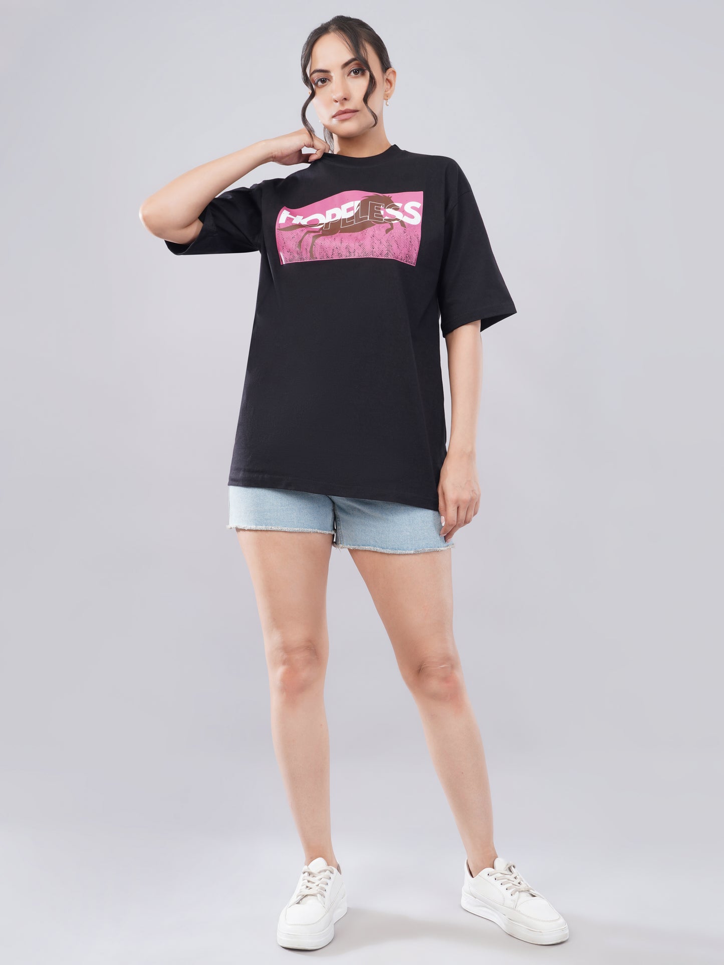 “Hopeless” Women’s Oversized Tee – Midnight Black
