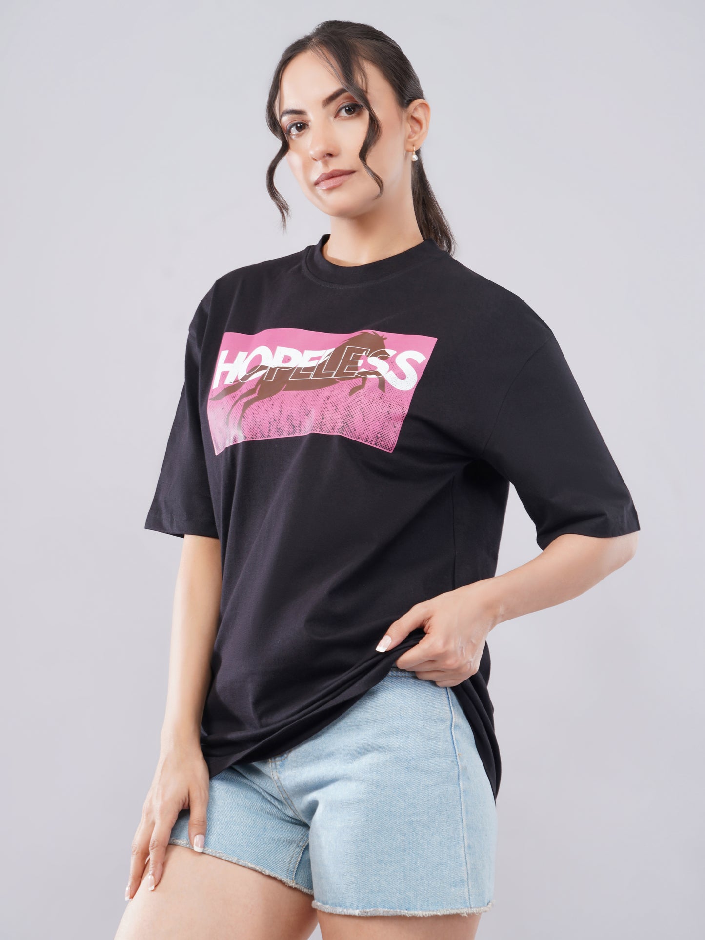 “Hopeless” Women’s Oversized Tee – Midnight Black