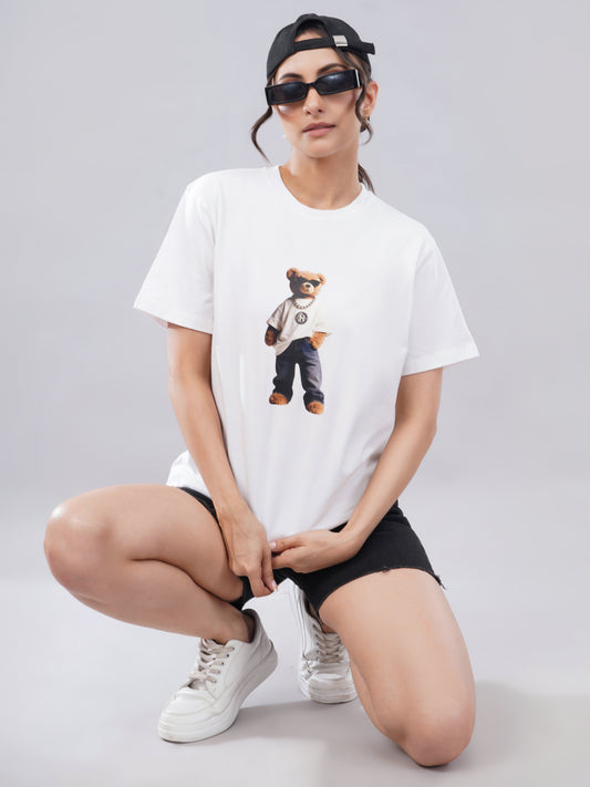 “Urban Teddy” Women’s Oversized Tee – Snow White